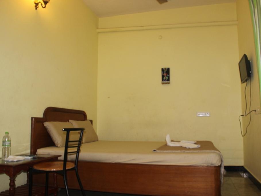 Hotel L'Ocean Pondicherry Bagian luar foto